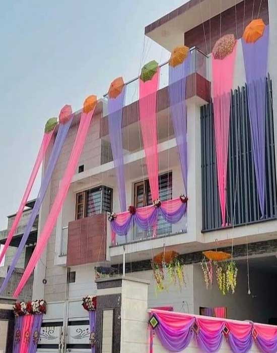 DK Tent House